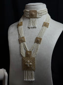 Pearl & Gold Square Tassel Set
