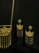 Gold Filigree Crescent Tassel Set